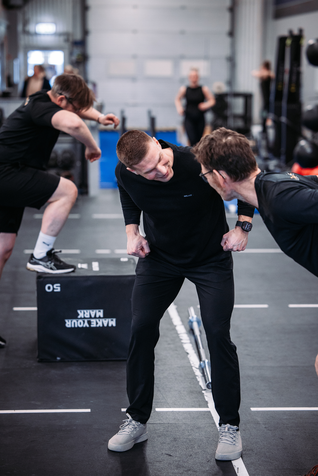 Linus coachar i boxen.